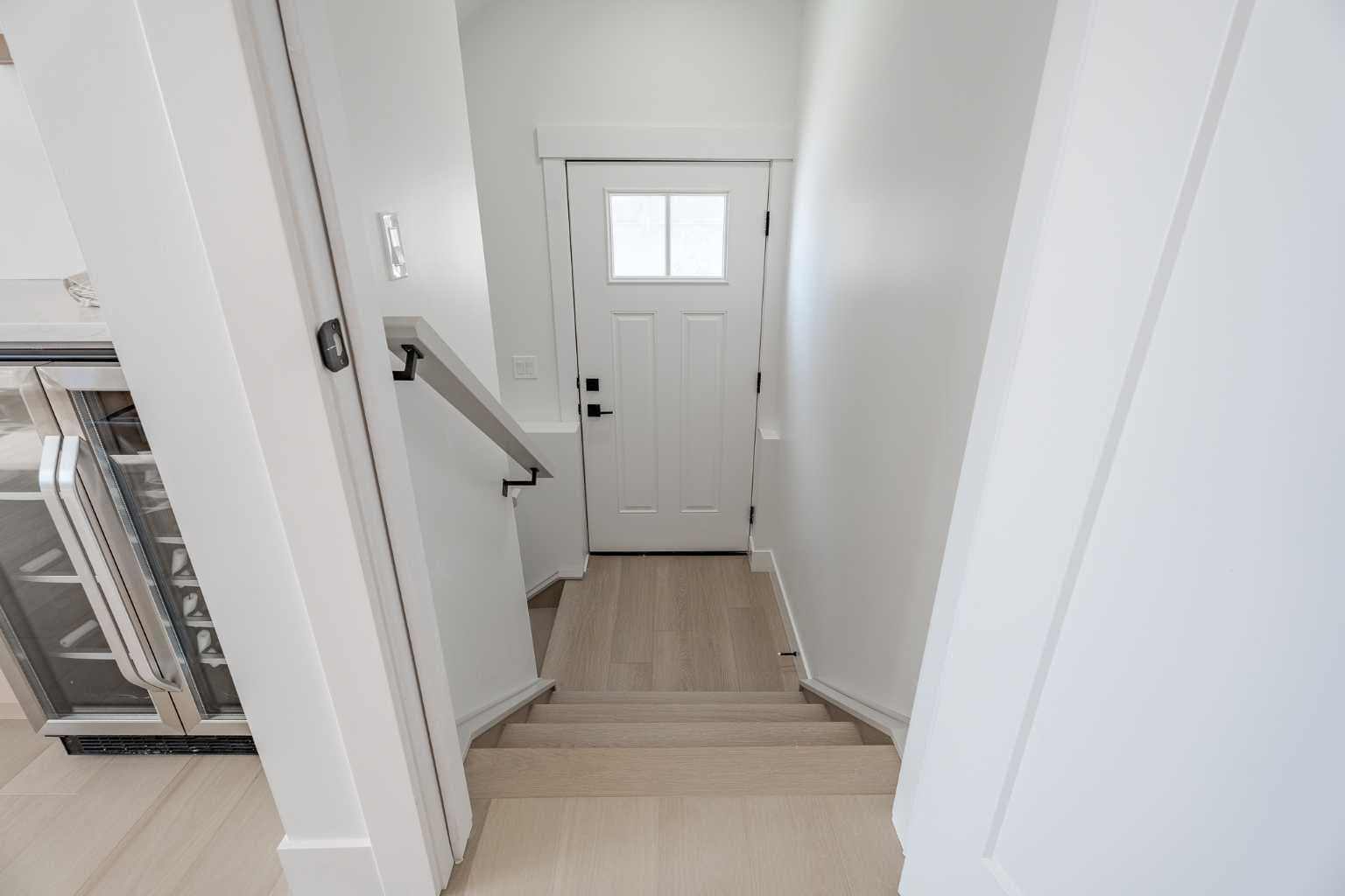 44 Collingwood Place NW