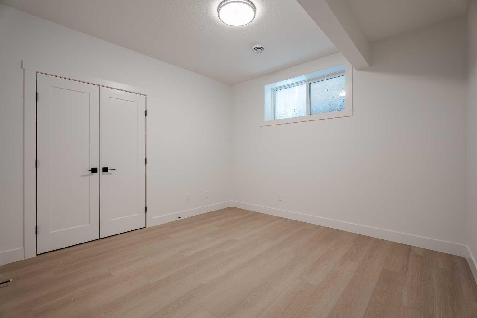 44 Collingwood Place NW