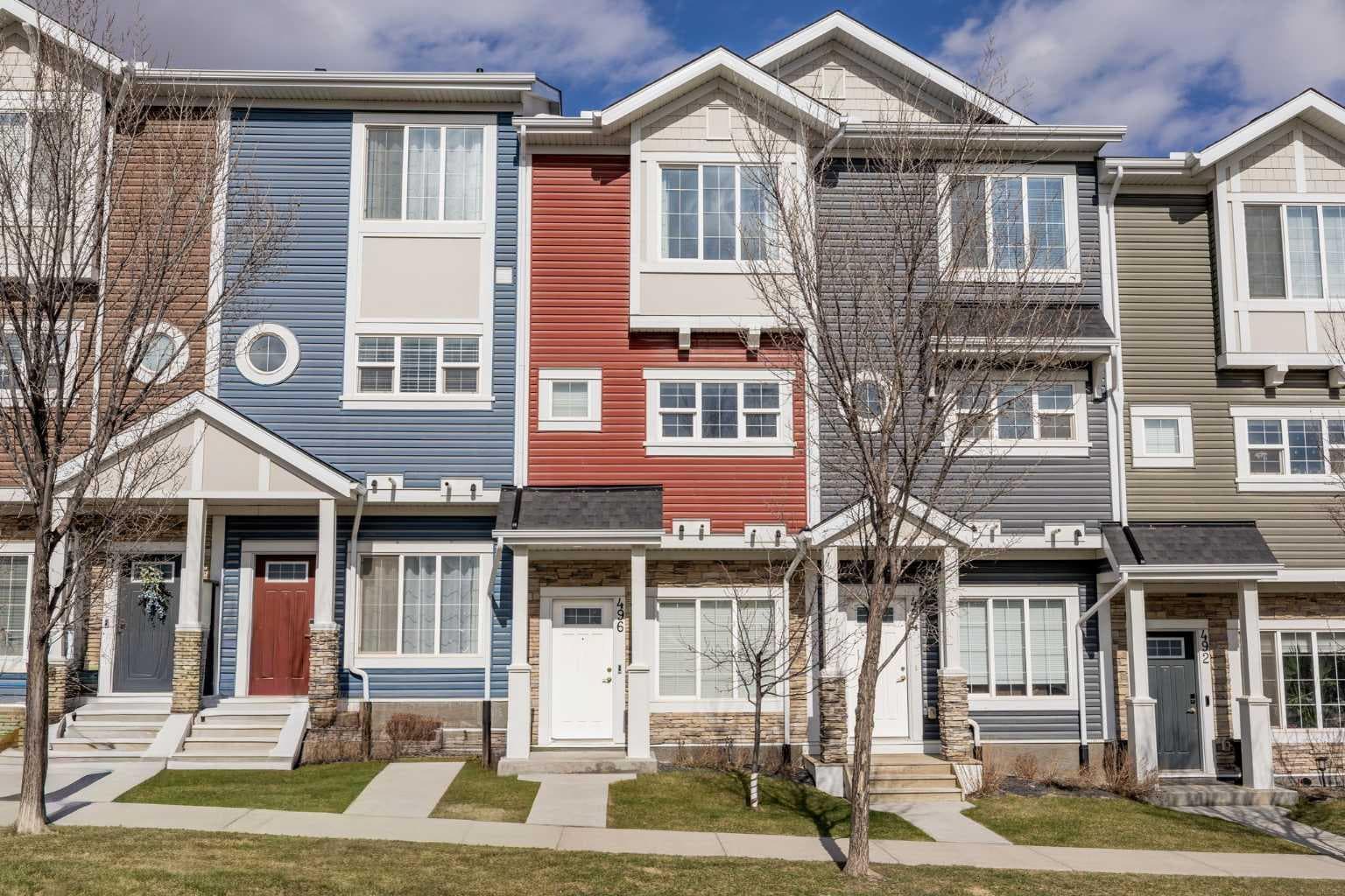 496 Nolan Hill Boulevard NW