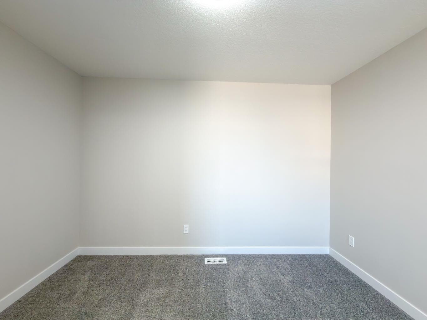160 Belvedere Park SE