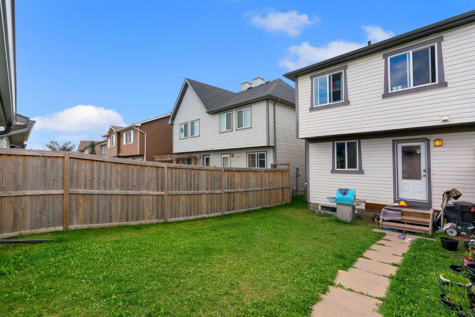 230 Cranford Park SE