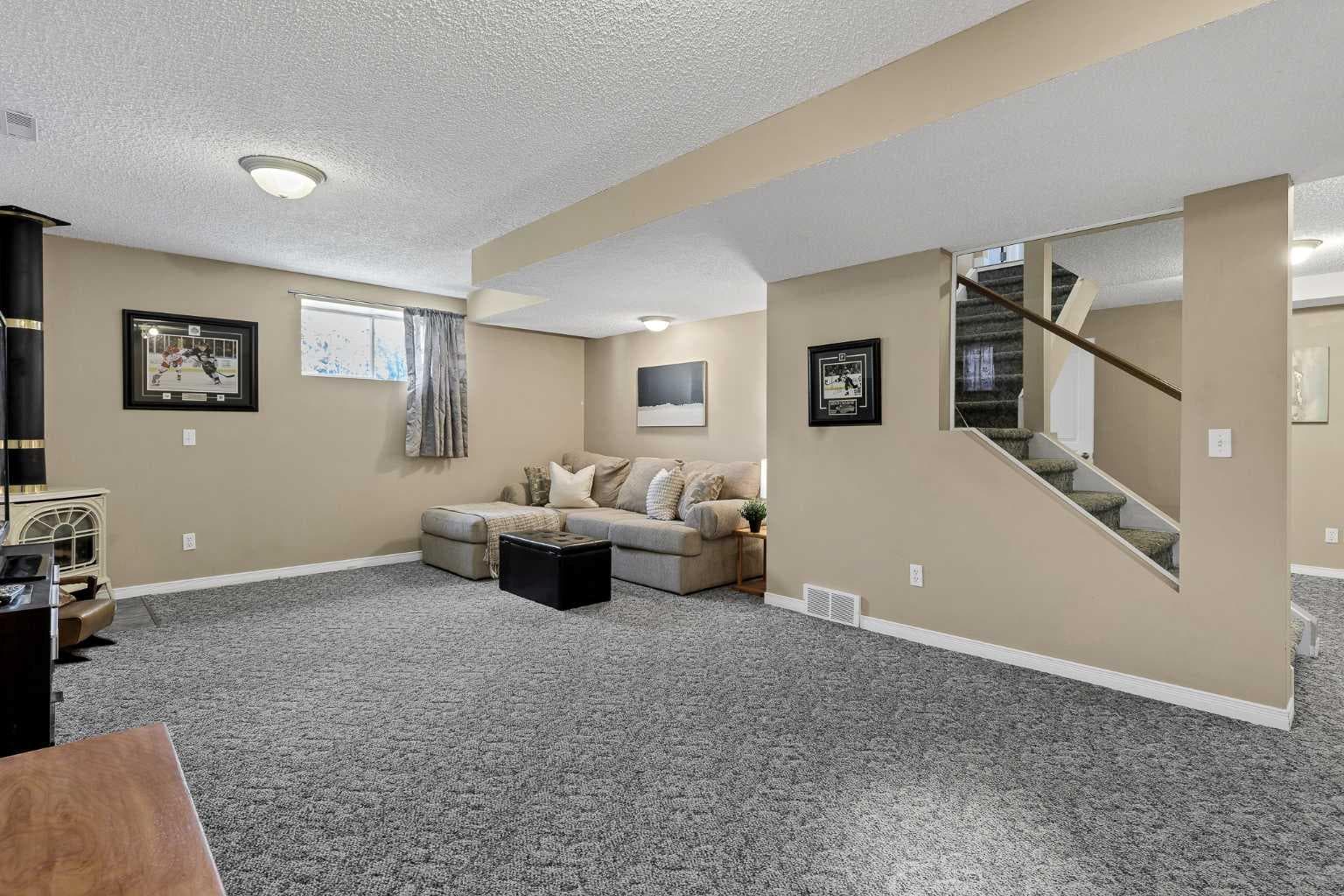 272055 Range Road 282A  