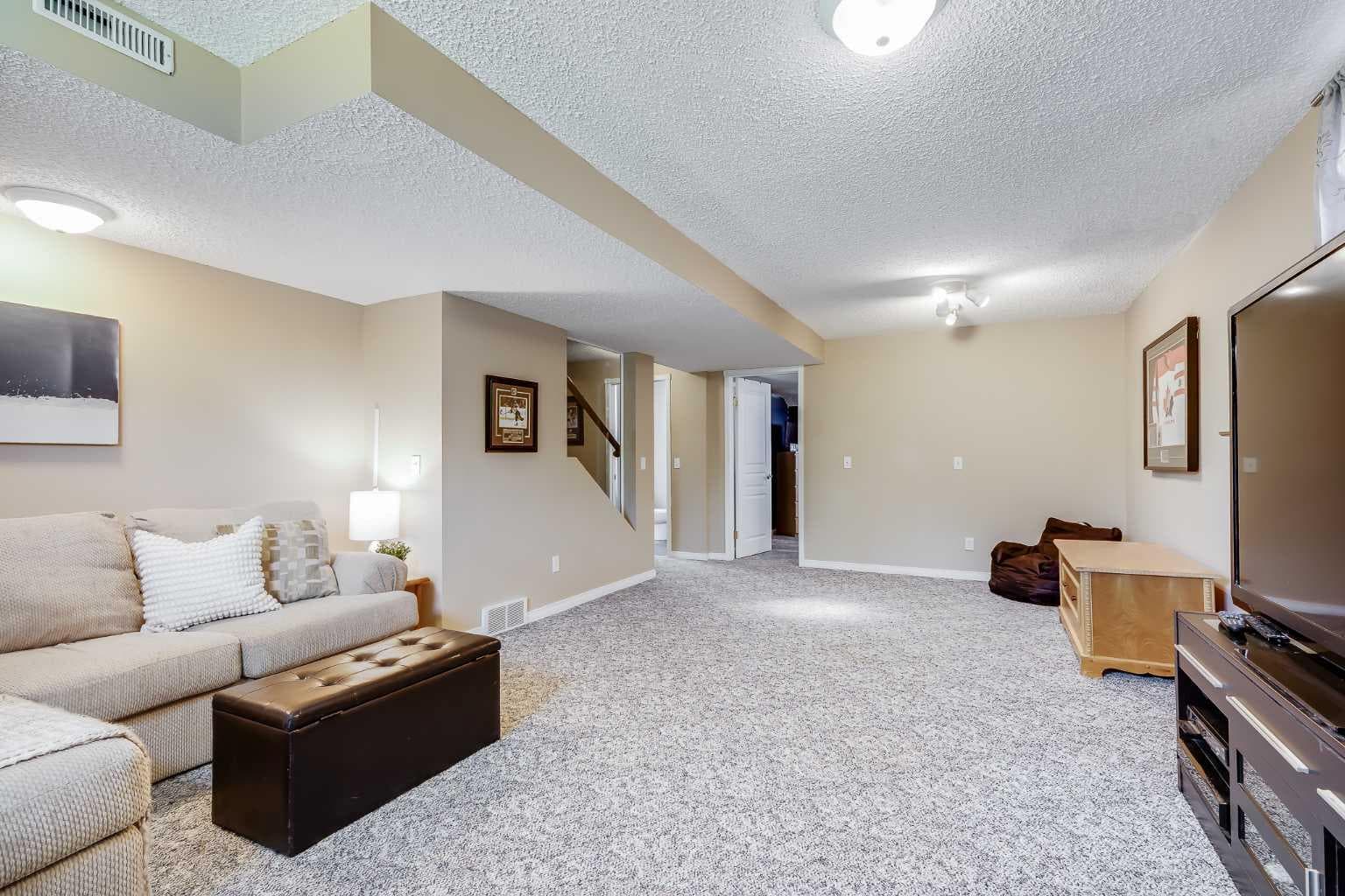 272055 Range Road 282A  