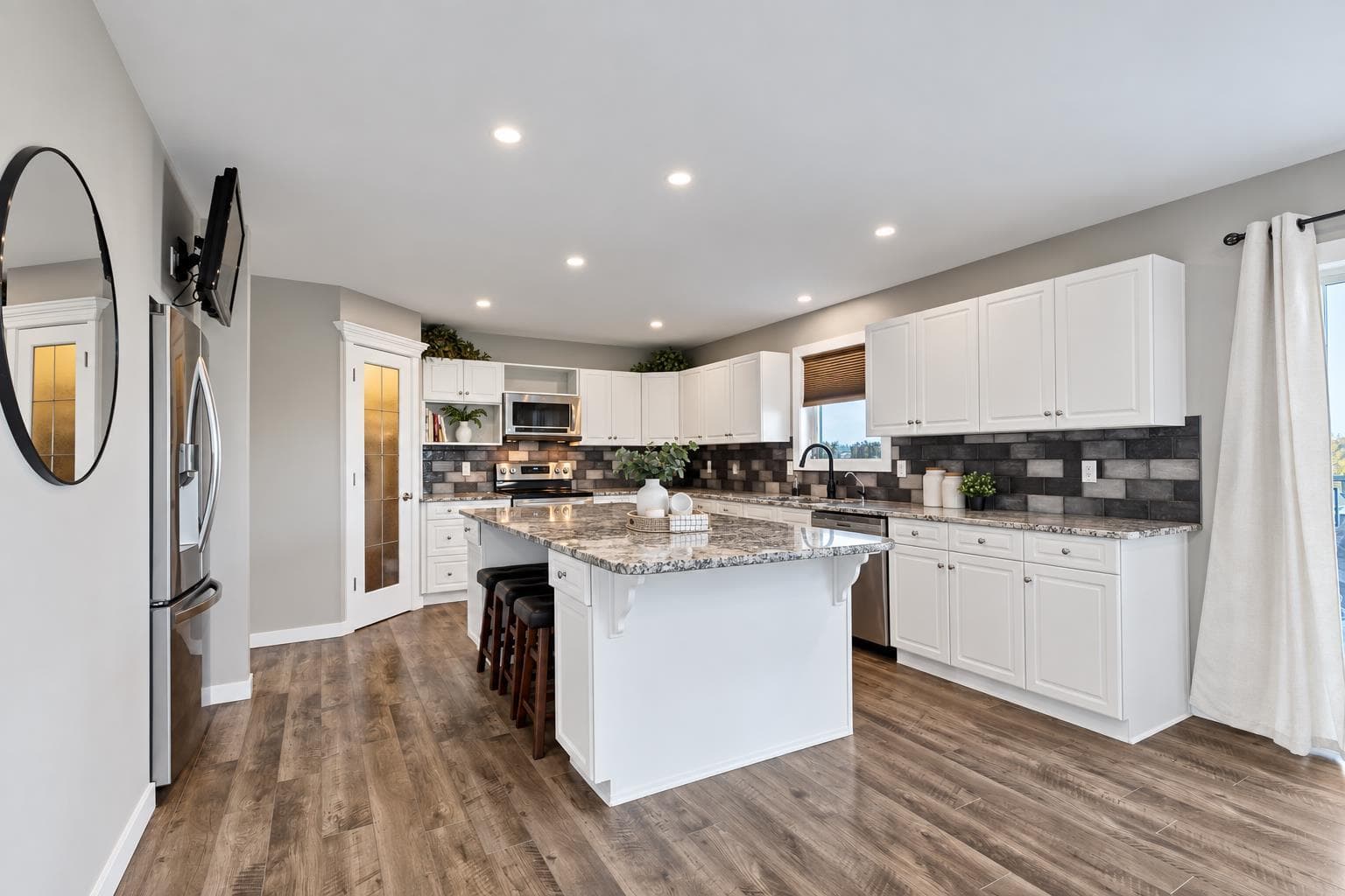 272055 Range Road 282A  