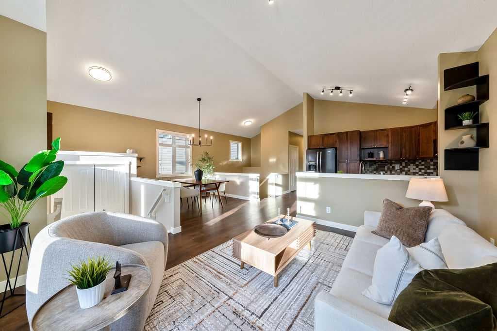 24 Elgin Meadows Manor SE