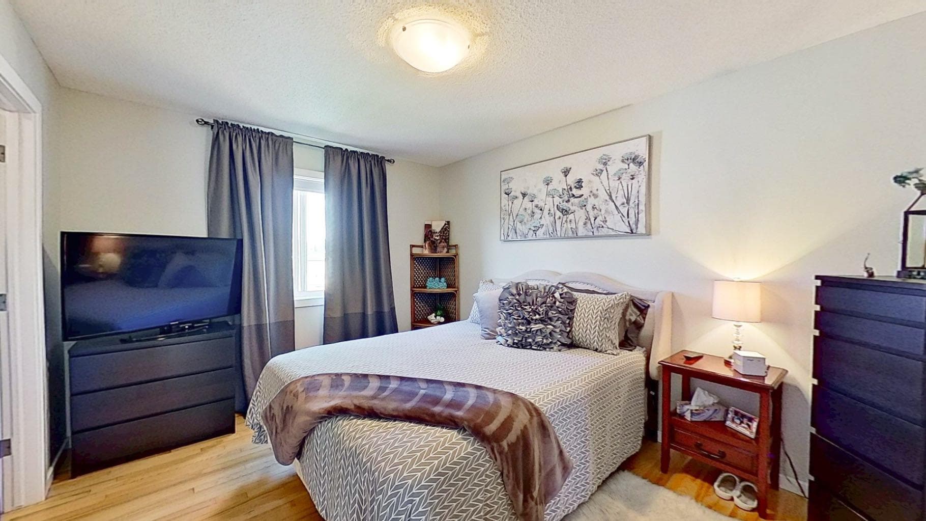 7 Bridlecrest Boulevard SW