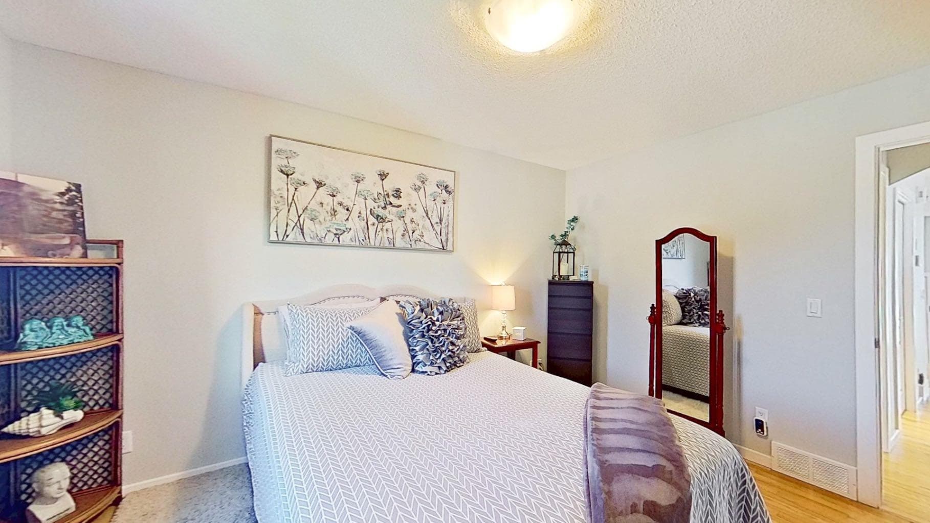 7 Bridlecrest Boulevard SW