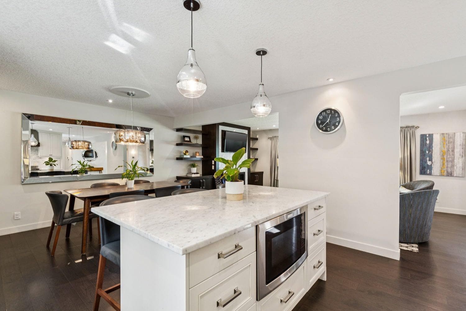 16 Varsdale Place NW
