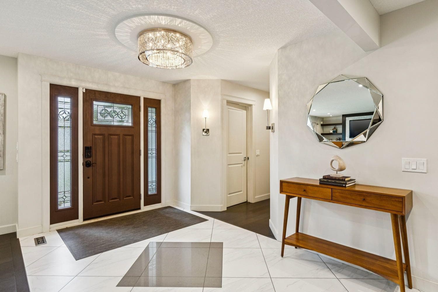 16 Varsdale Place NW