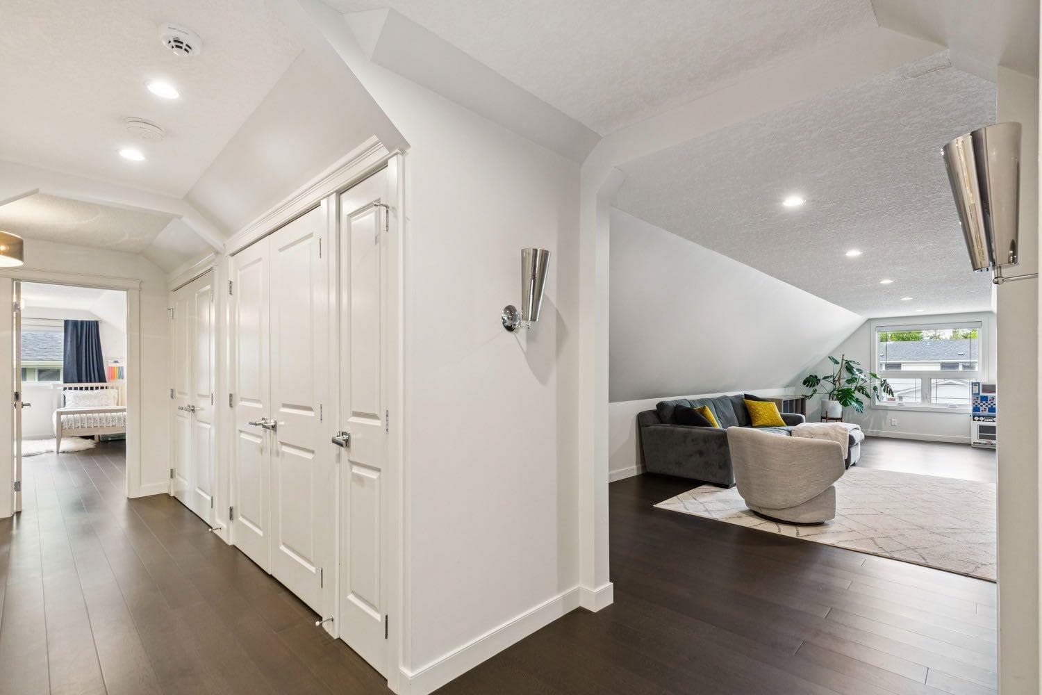 16 Varsdale Place NW