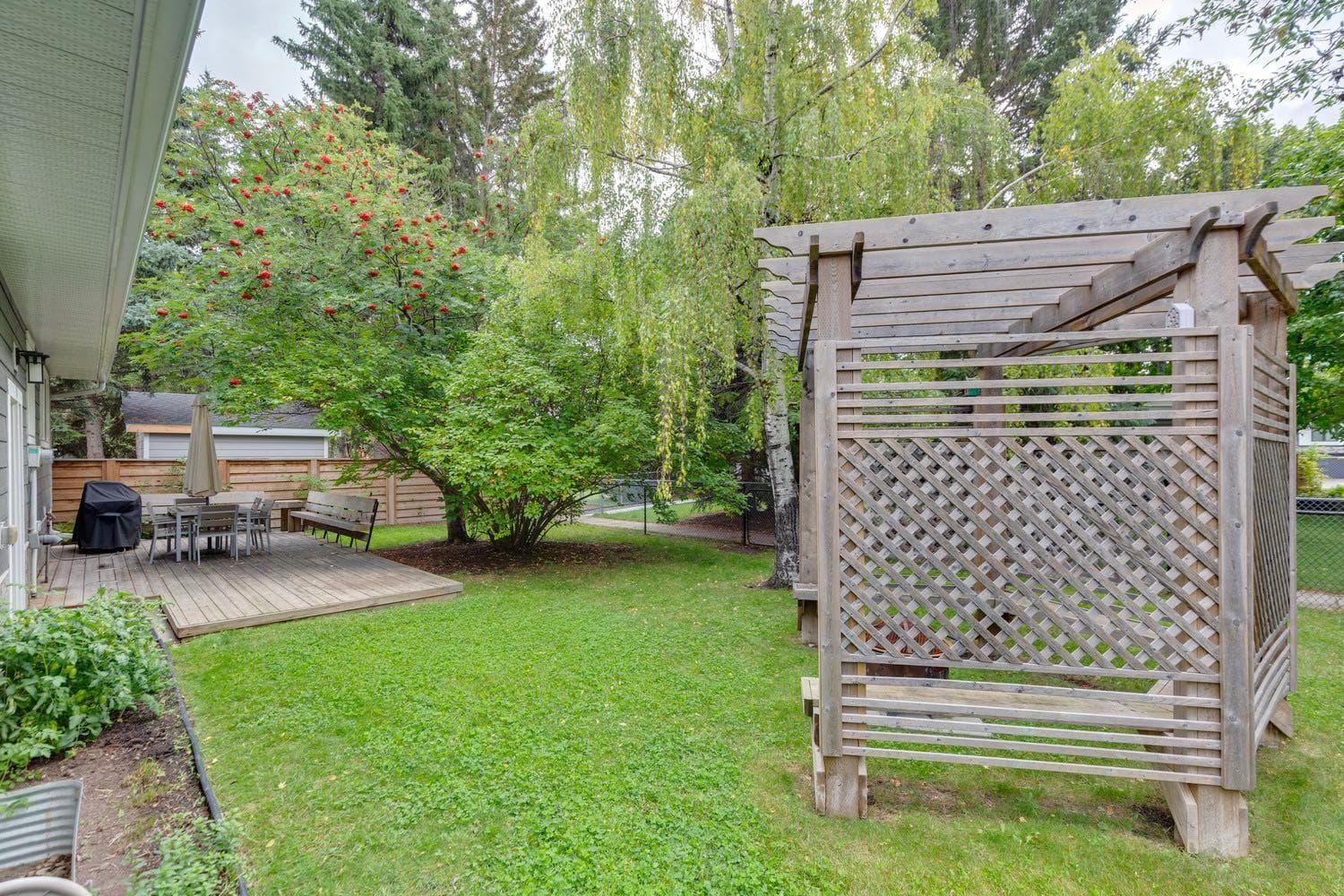 16 Varsdale Place NW