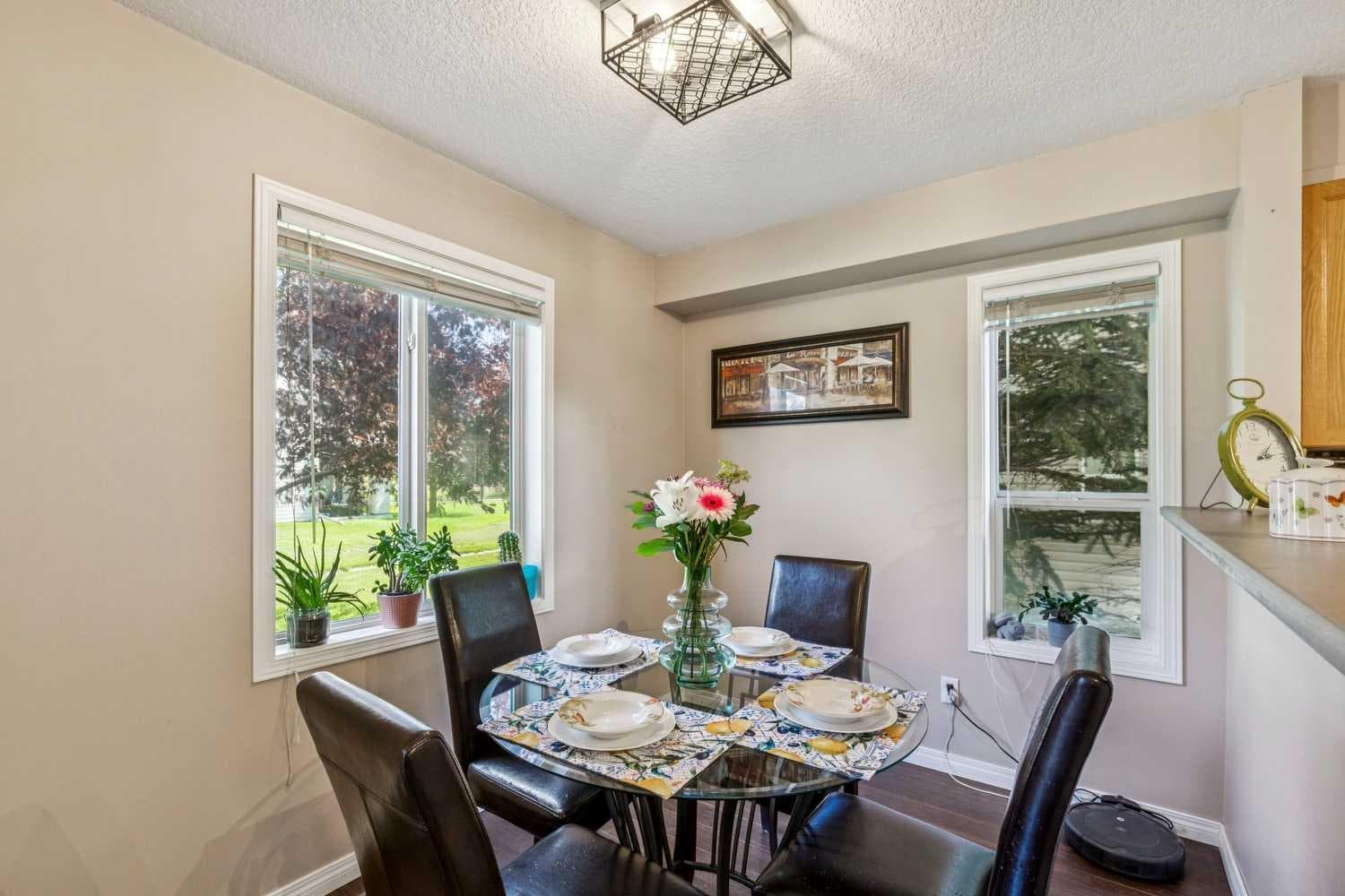 118 Citadel Meadow Gardens NW