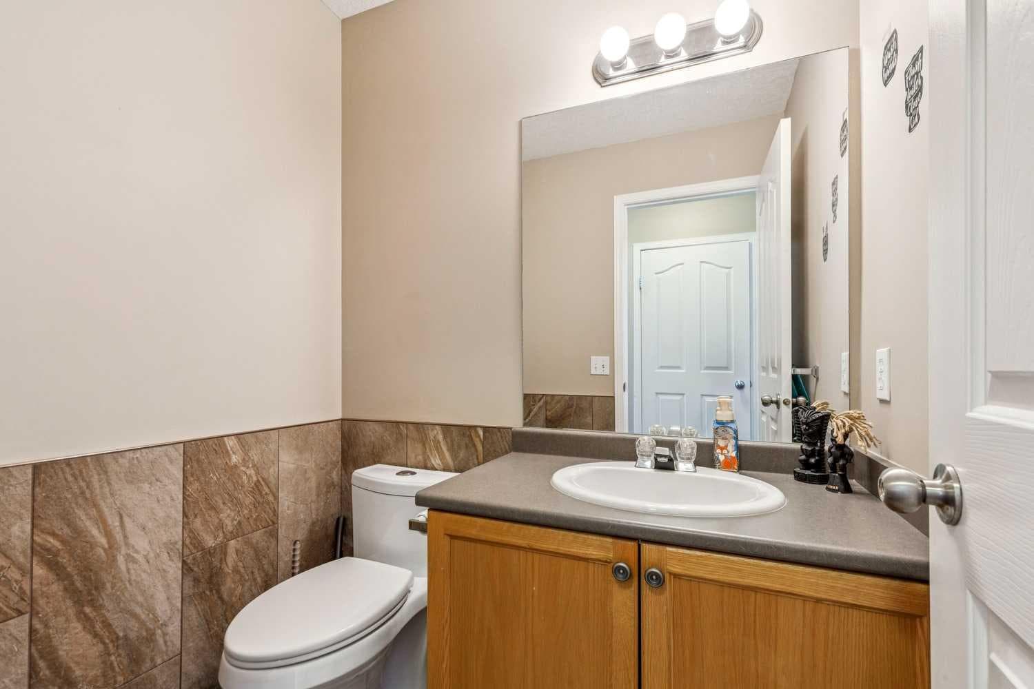 118 Citadel Meadow Gardens NW