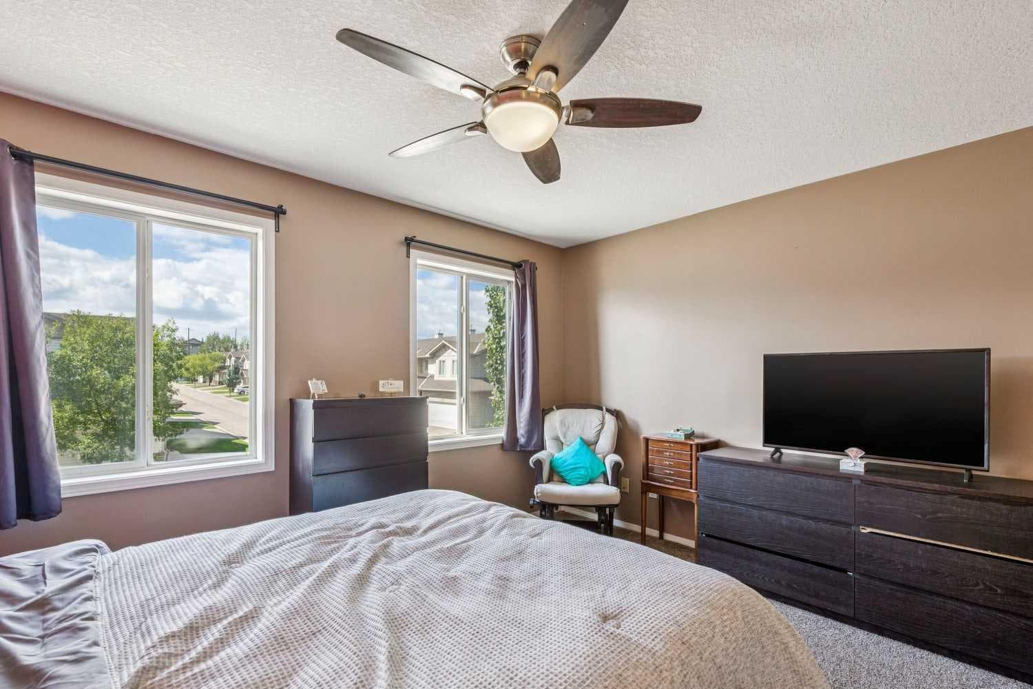 118 Citadel Meadow Gardens NW