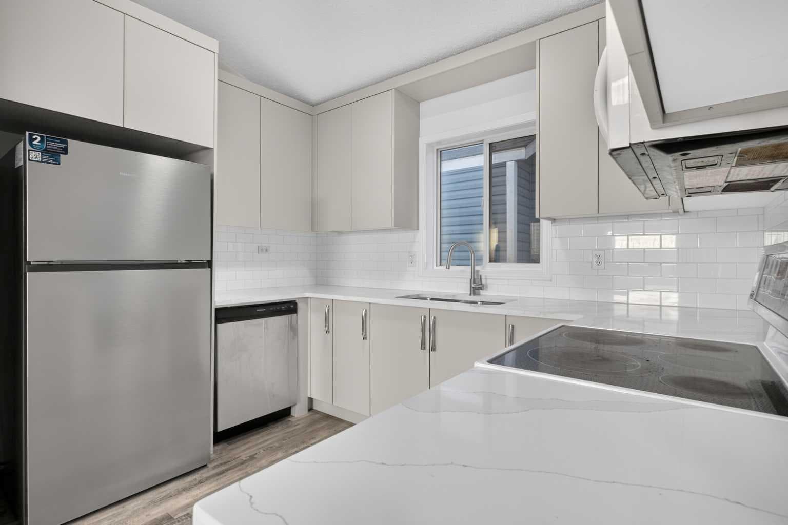 44 Harvest Gold Circle NE