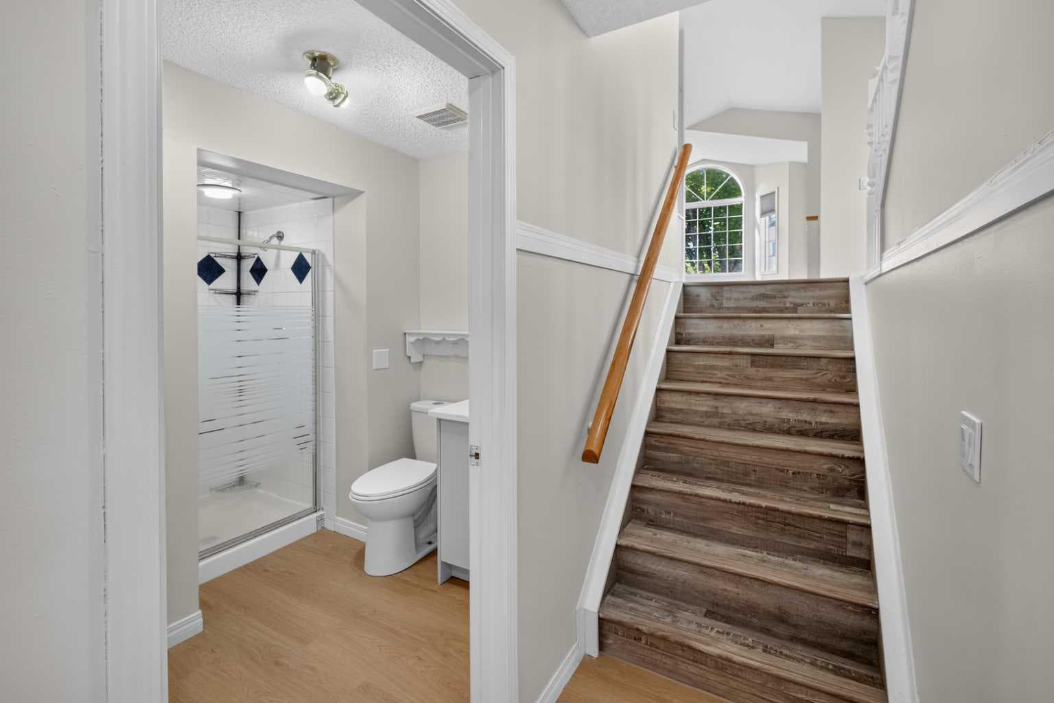 44 Harvest Gold Circle NE