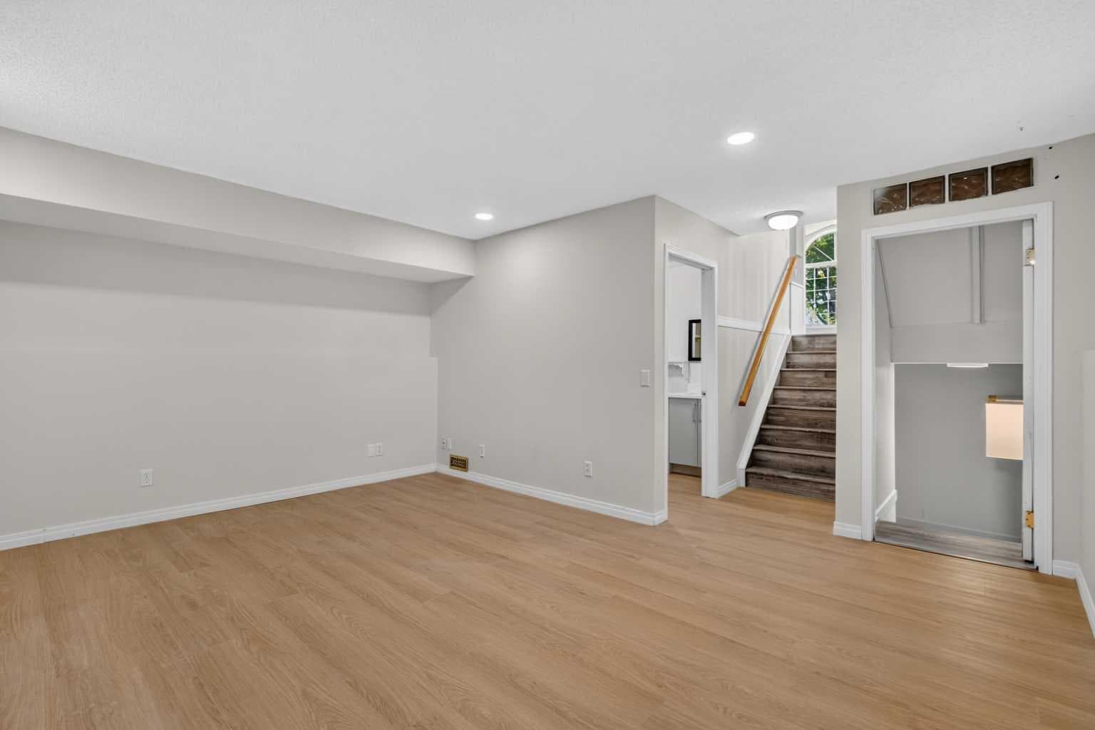 44 Harvest Gold Circle NE