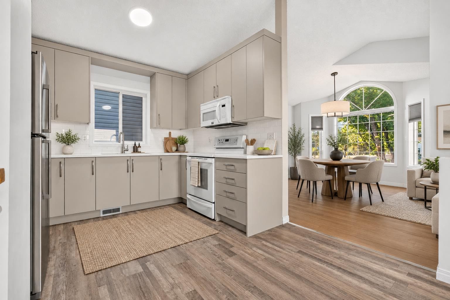 44 Harvest Gold Circle NE