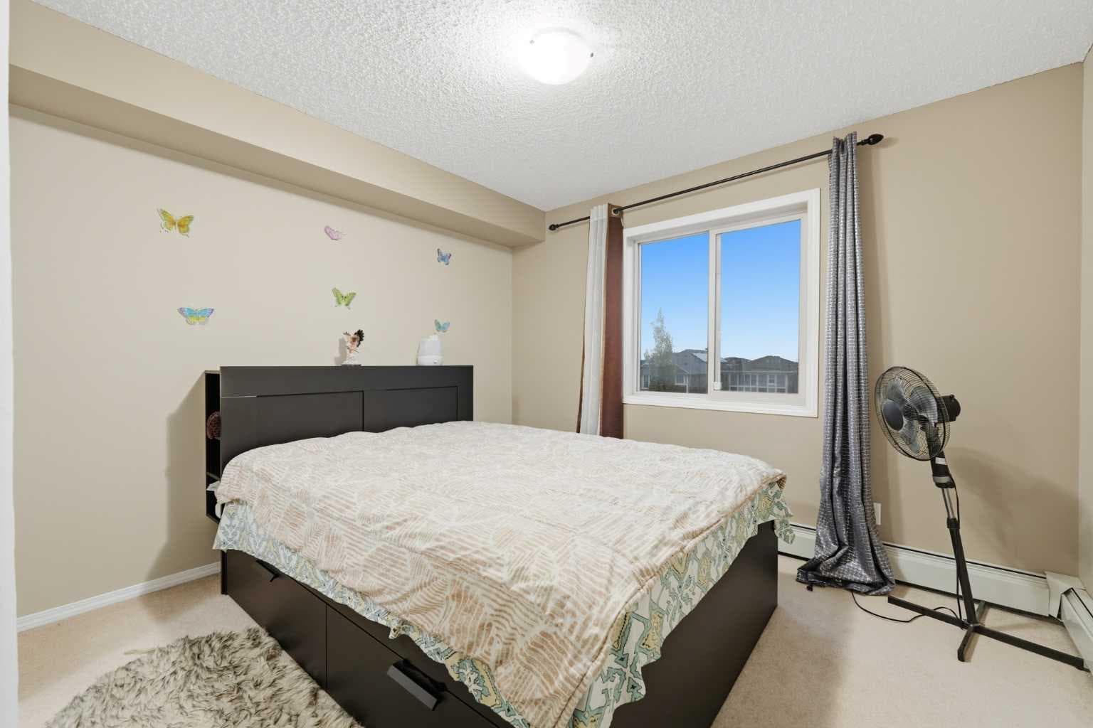 301, 15 Saddlestone Way NE