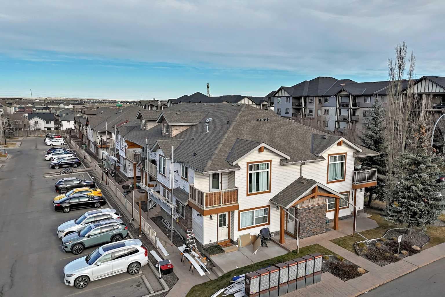 205, 20 Panatella Landing NW
