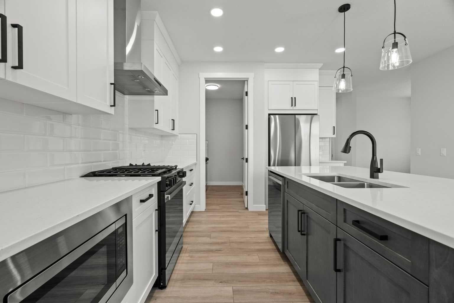 318 Kinniburgh Loop 