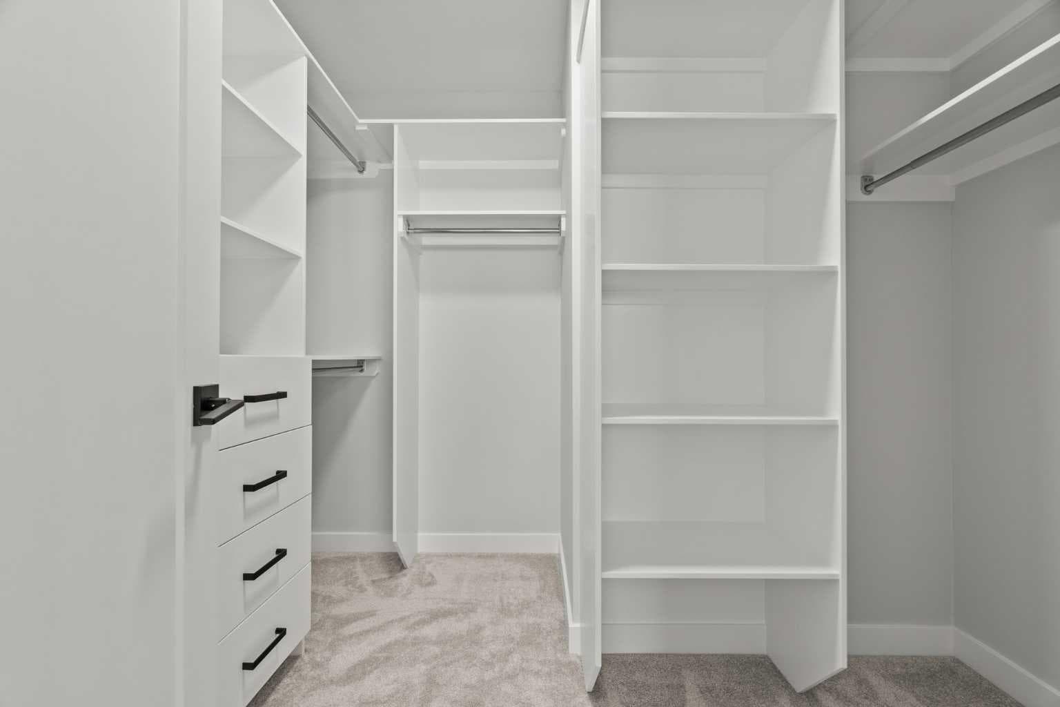 318 Kinniburgh Loop 