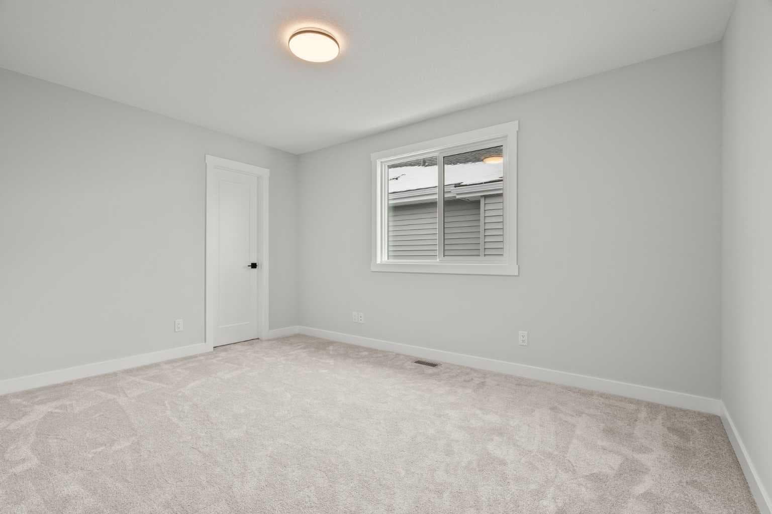 318 Kinniburgh Loop 
