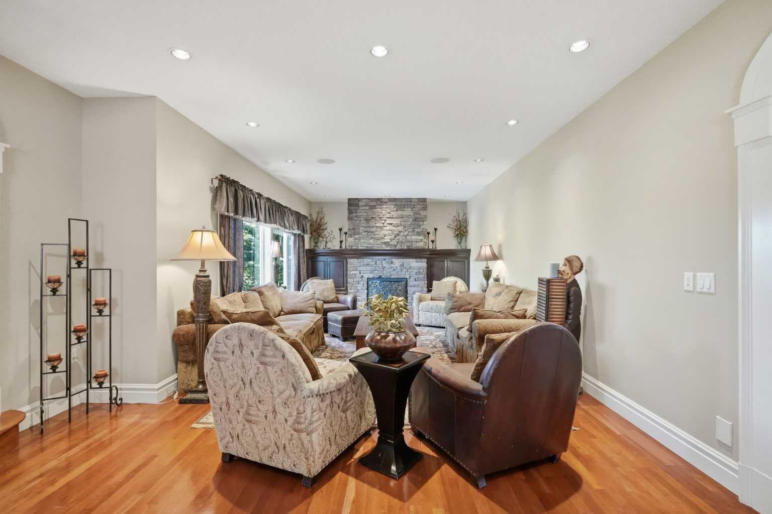 62 Christie Estate Terrace SW