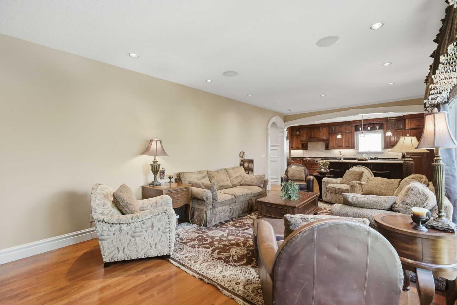 62 Christie Estate Terrace SW