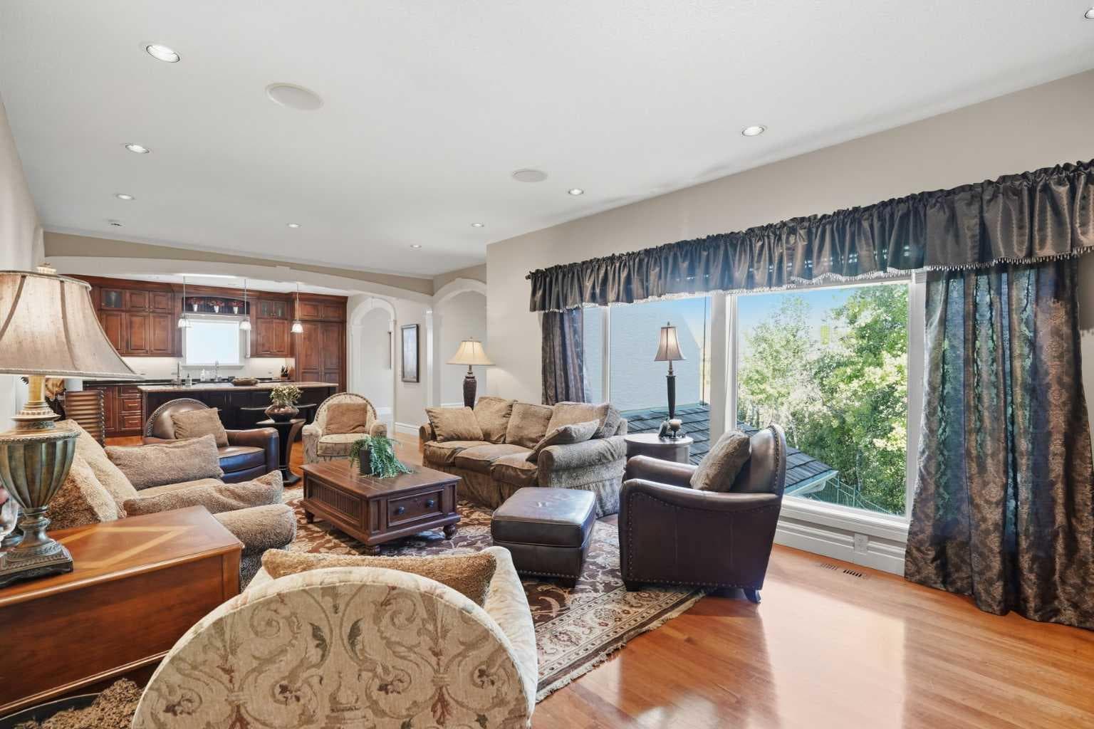 62 Christie Estate Terrace SW