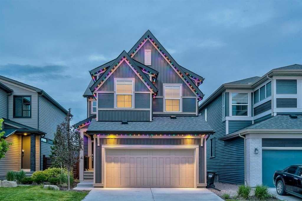 22 Howse Mount NE