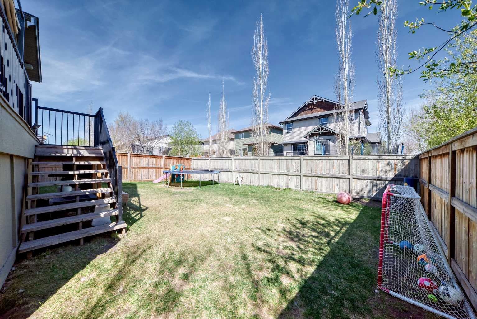 832 Coopers Square SW