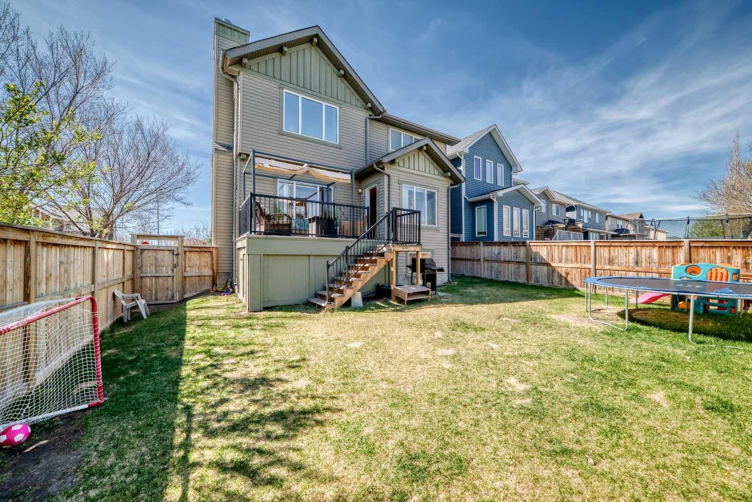 832 Coopers Square SW