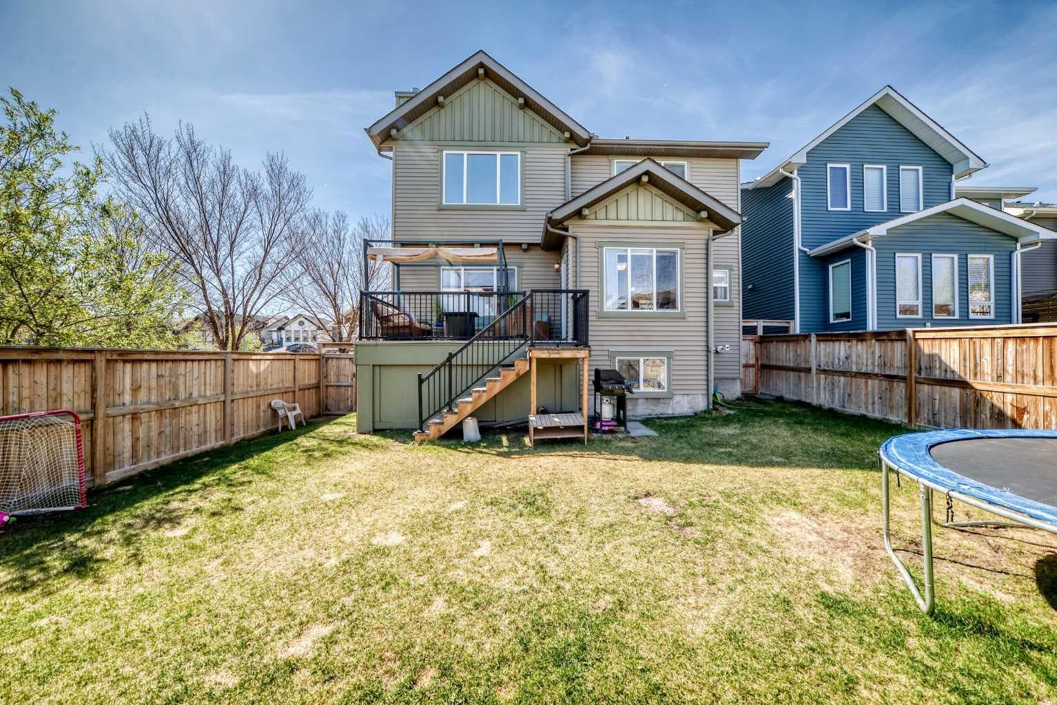 832 Coopers Square SW