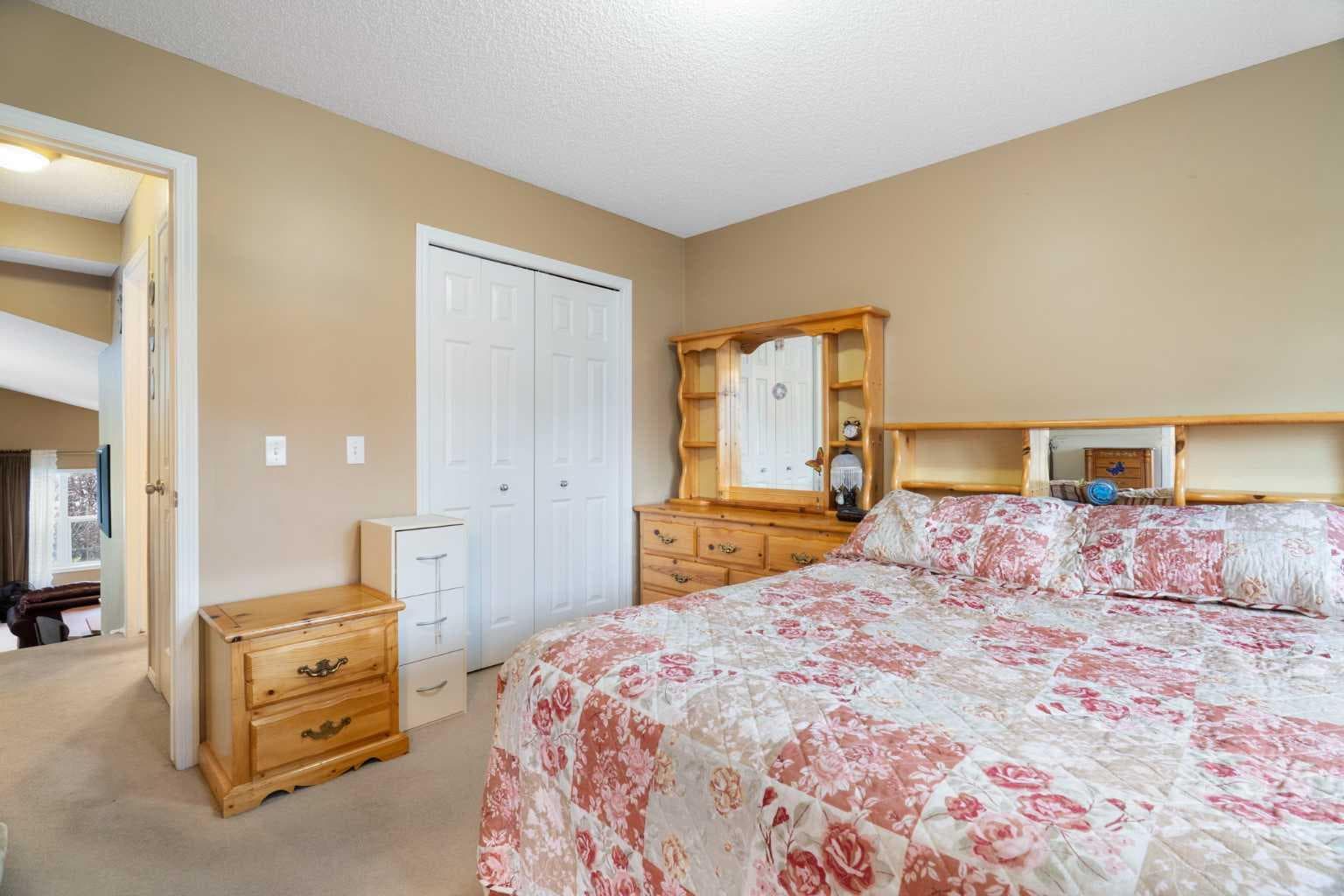 128 Copperstone Grove SE