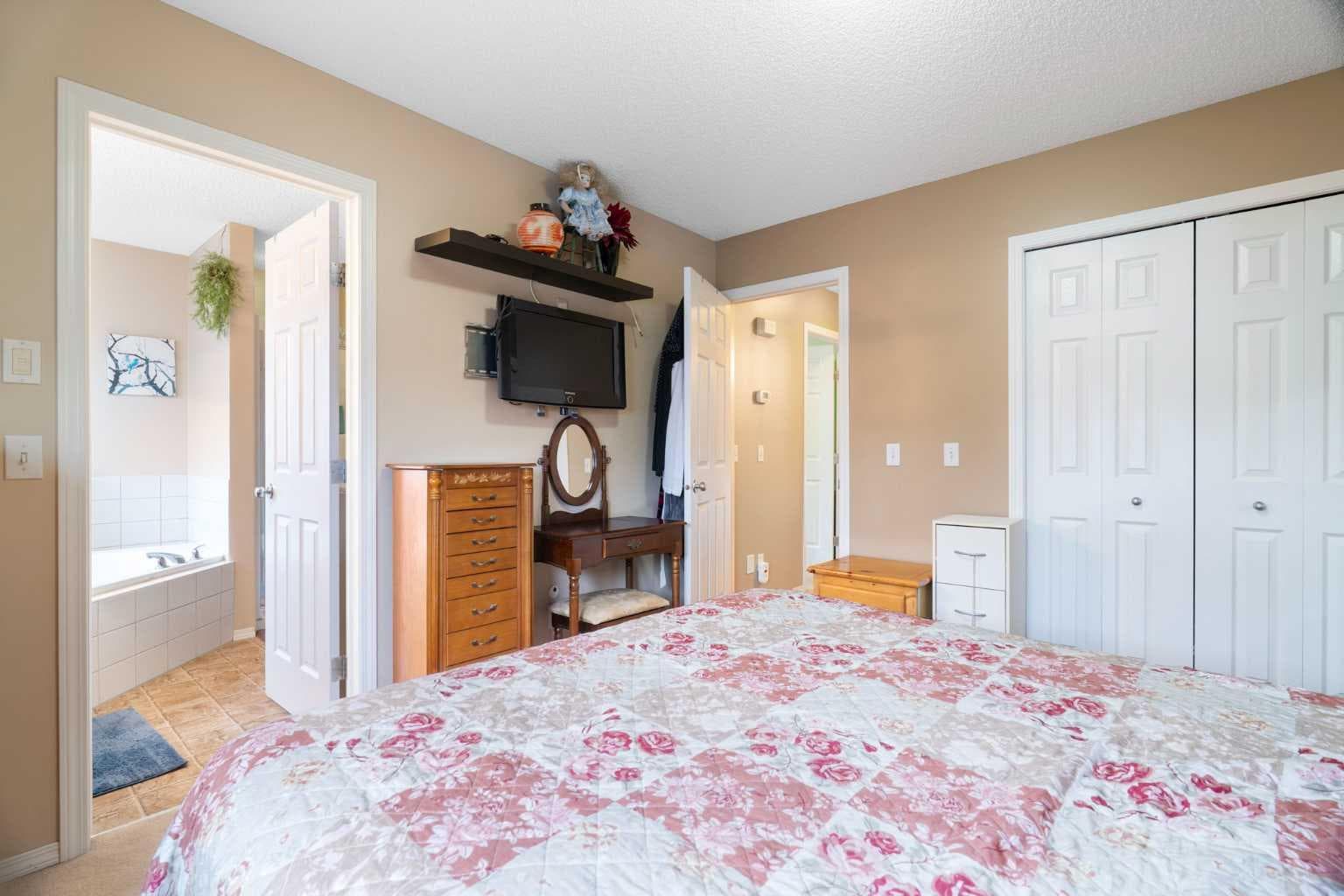 128 Copperstone Grove SE