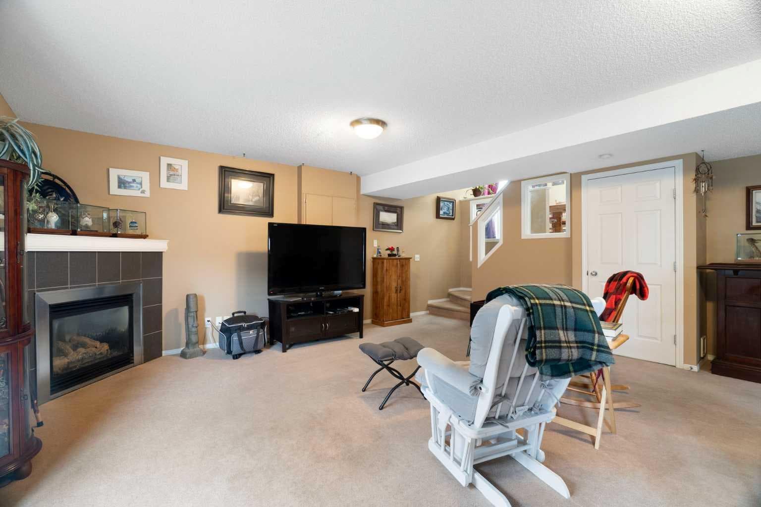 128 Copperstone Grove SE