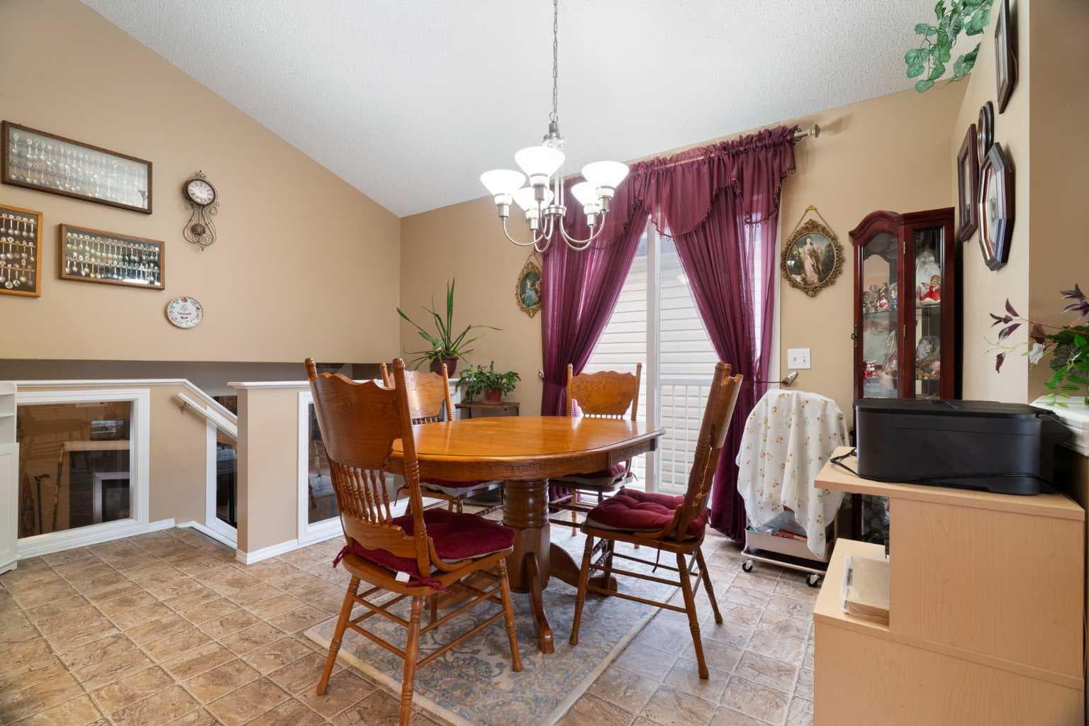 128 Copperstone Grove SE