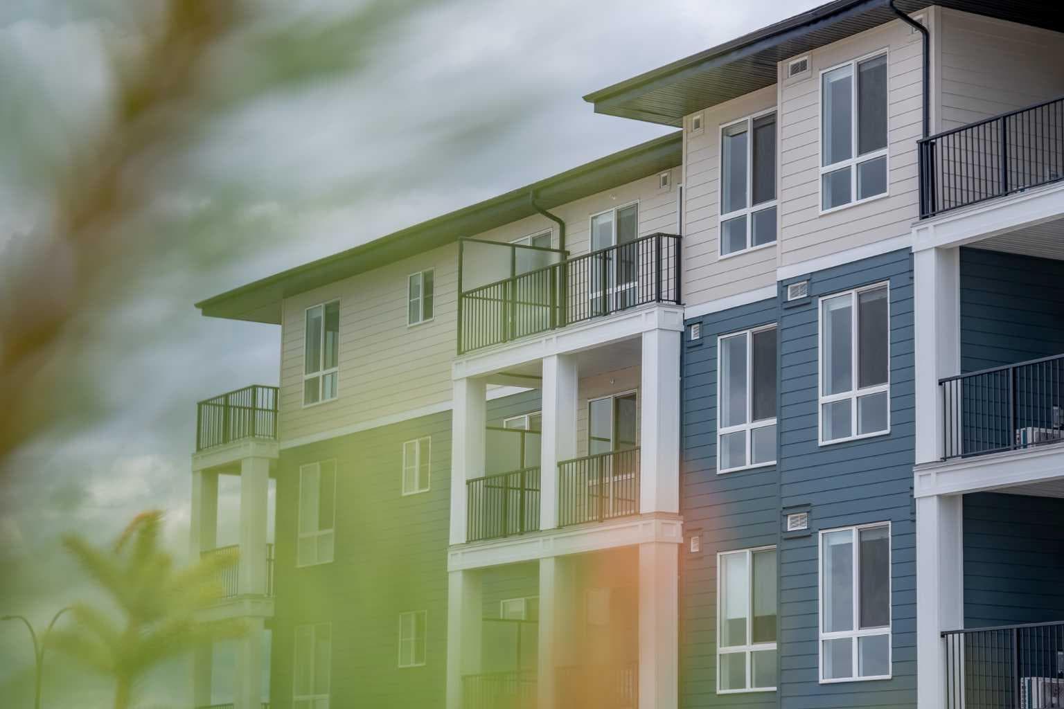1305, 47 Creekview Gardens 
