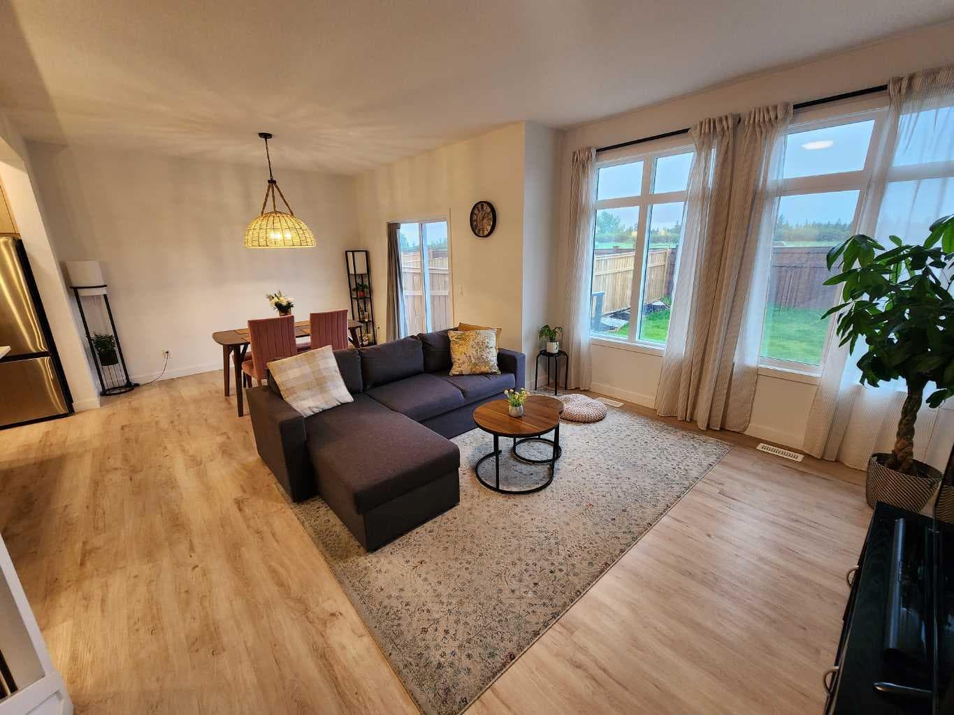 288 Sora Terrace SE