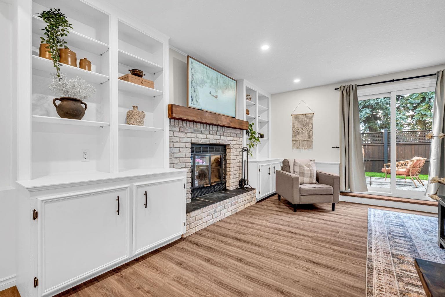 131 Douglas Woods Place SE