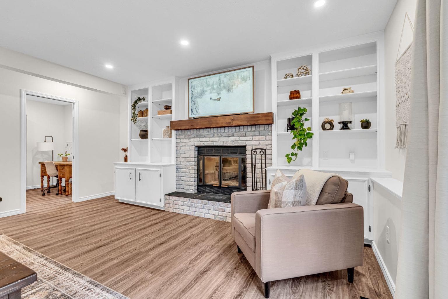 131 Douglas Woods Place SE