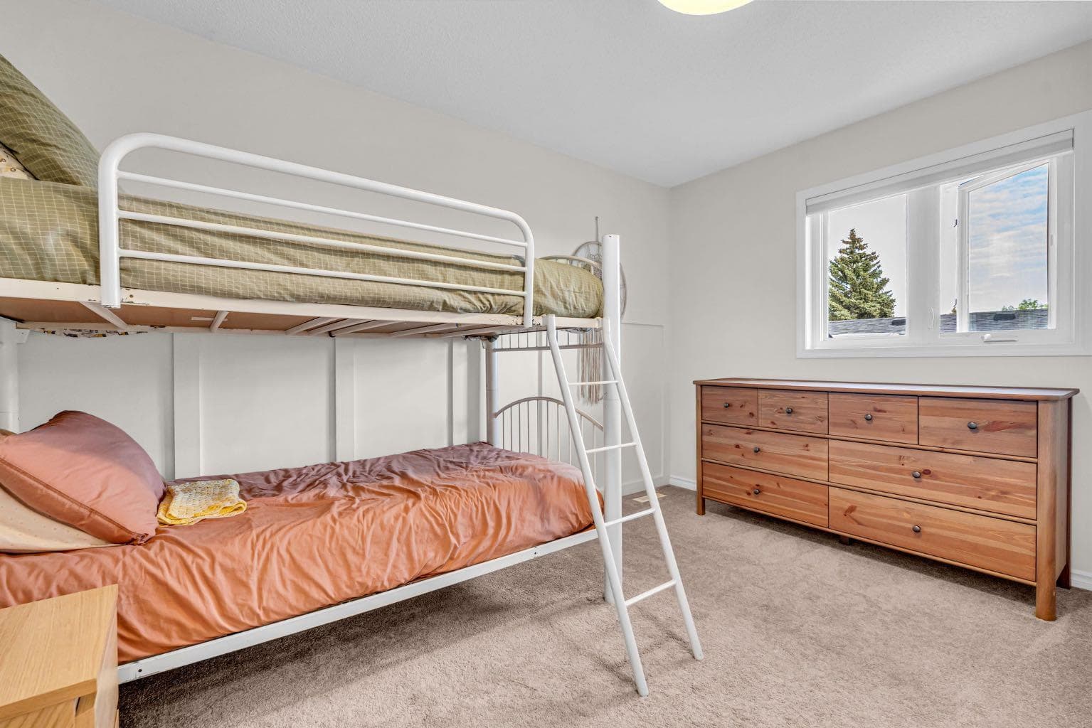 131 Douglas Woods Place SE
