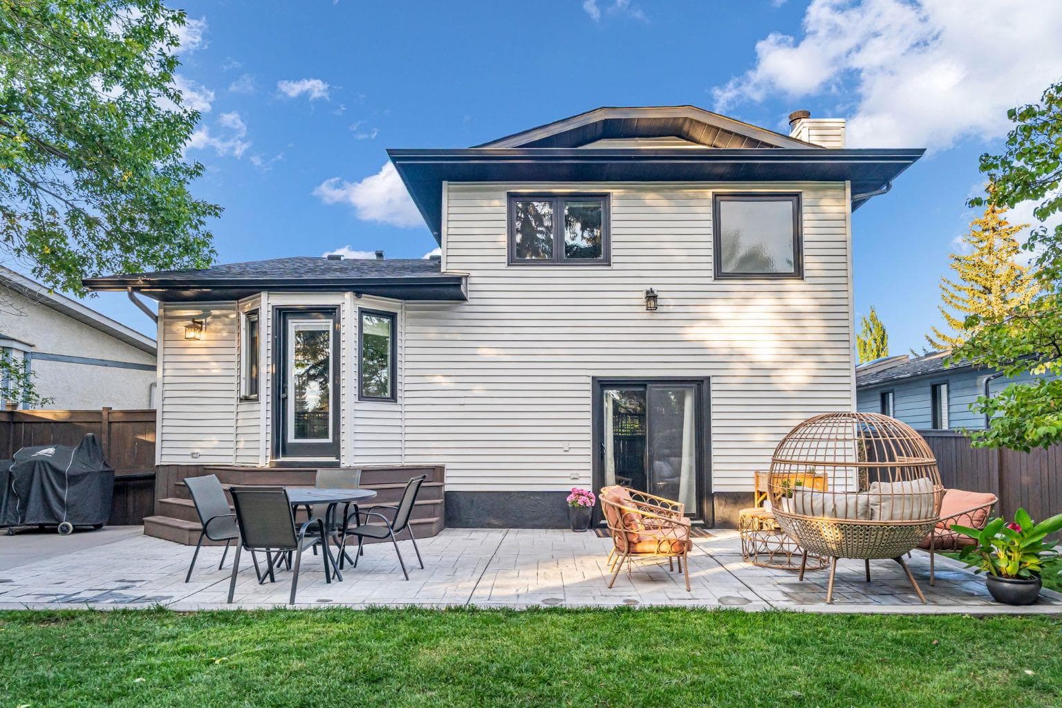 131 Douglas Woods Place SE