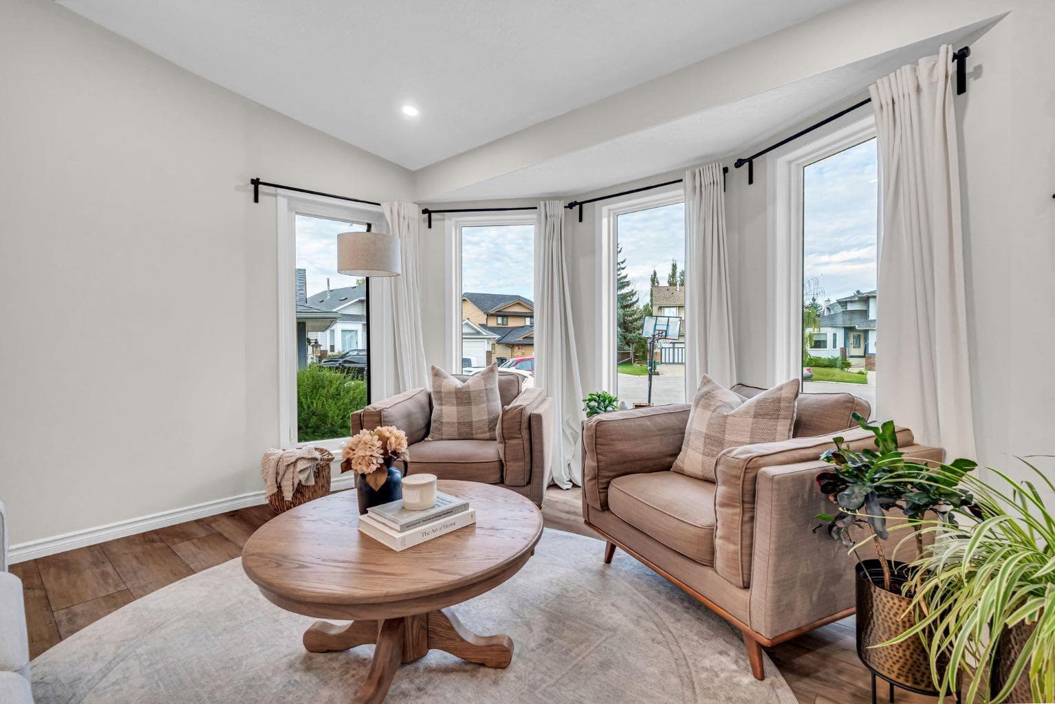 131 Douglas Woods Place SE