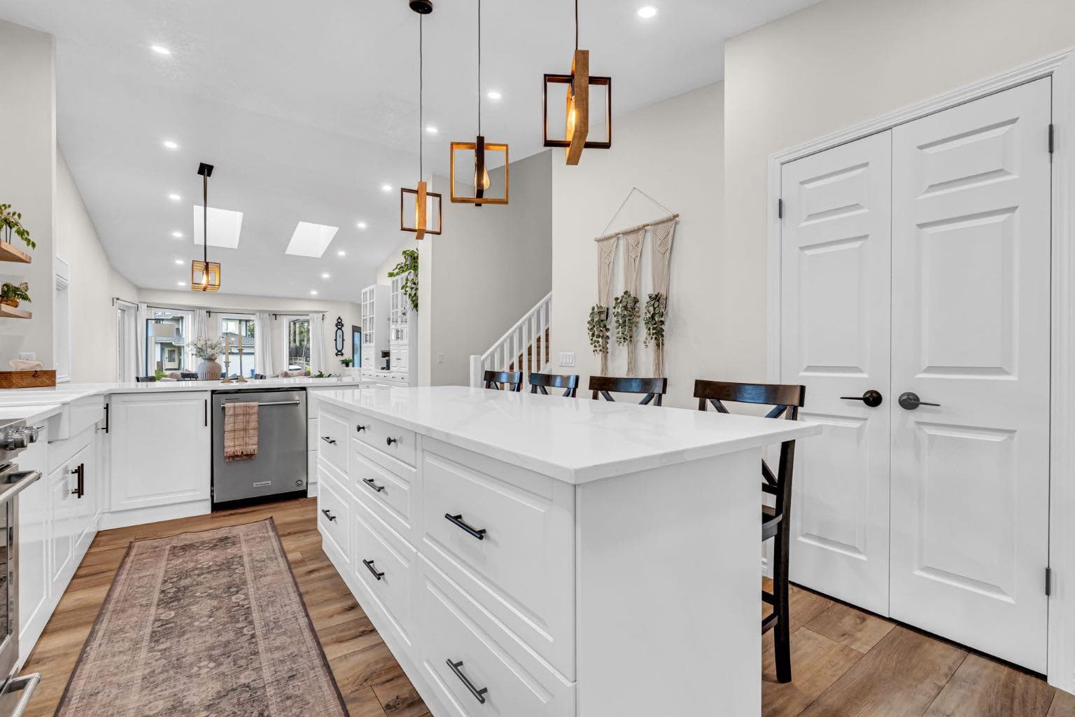 131 Douglas Woods Place SE