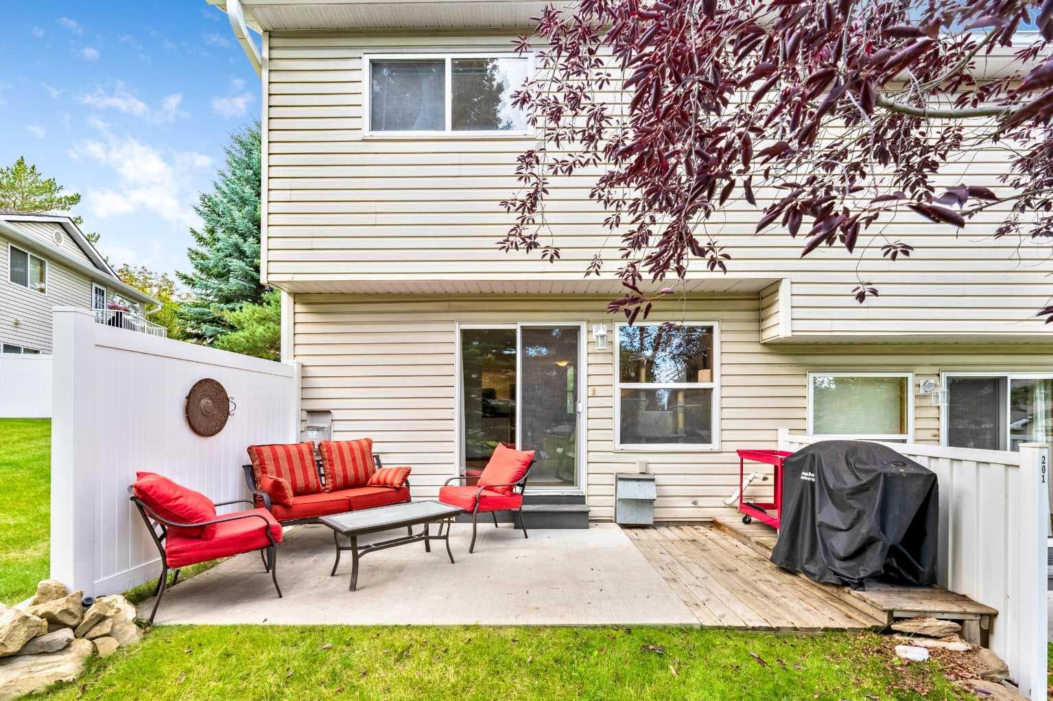 197 Somervale Point SW