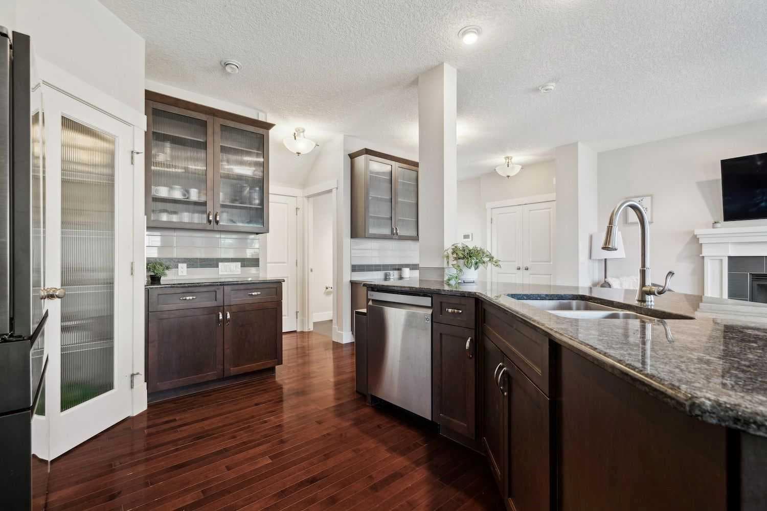 90 Sage Valley Road NW