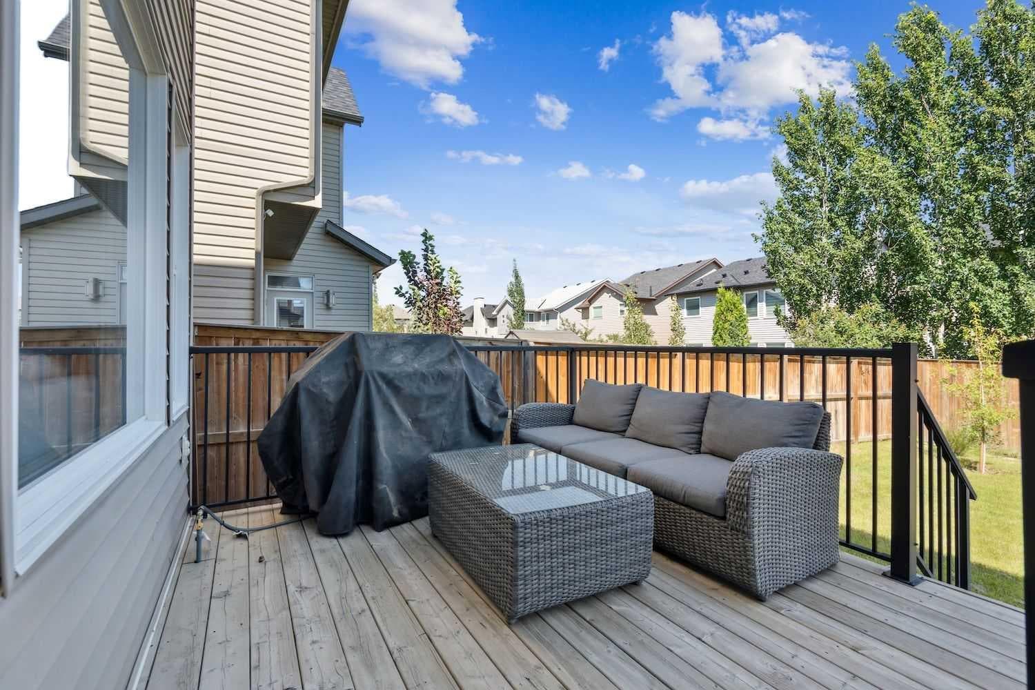 90 Sage Valley Road NW