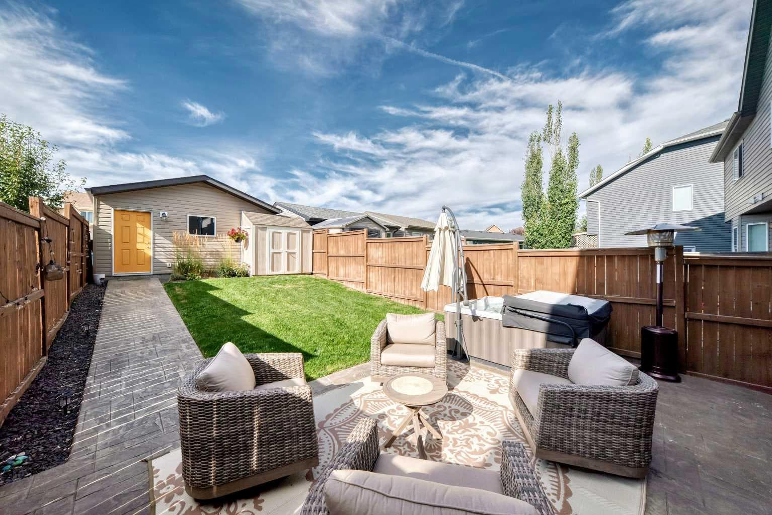 158 Cranford Way SE